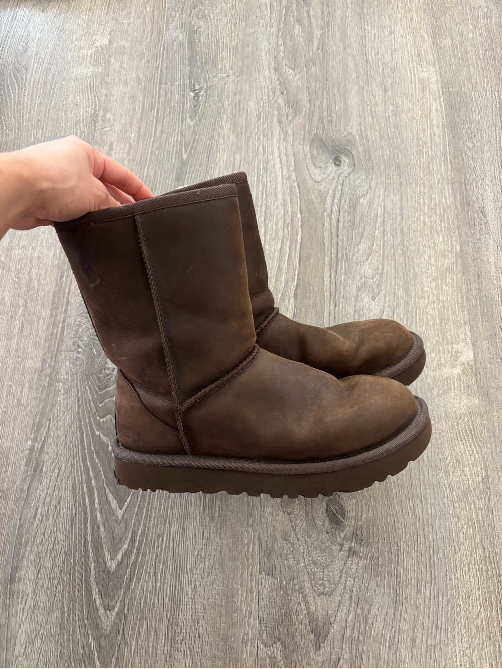 UGG Classic Short Women’s Leather Boots Dark Brown